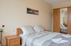 Luxury One-Bedroom Apartment (4 Adults) room in Privilege Fort Apartments