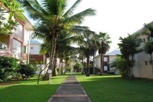 CRYSTAL ALIZES, T3 en RDC avec citerne d'eau - Sèze