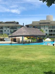 Flat no Beach Class Muro Alto