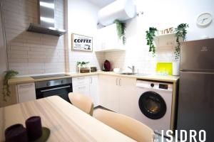 El patio de San Isidro by Gades Gestión