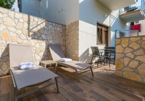 Beach Apartments Center