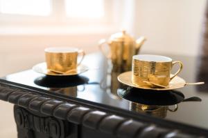 Budapest Eye Presidential with Jacuzzi & Sauna