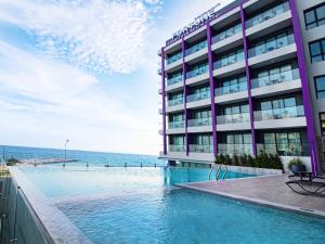 Fortune Saeng Chan Beach Hotel Rayong - SHA Plus