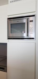 Koksijde Zeedijk La Digue 101 appartement met garage - frontaal zeezicht - adult only