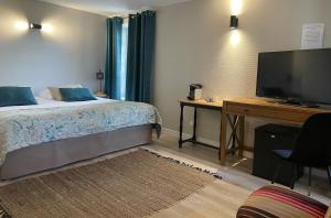 Hotels Logis Hotel Le Moulin de Chalons : photos des chambres