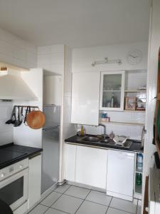 Appartements 2 chambres et canape lit bureau - Marina Plage - Agreable : photos des chambres