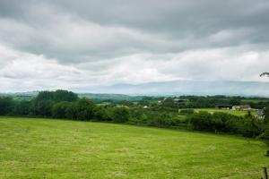 Hillside View Holiday Home by Trident Holiday Homes
