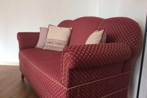 Hinter Burg, Haus mit Garten