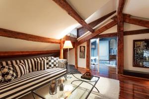 LL4425 Penthouse of 200sqm