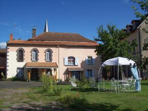 B&B / Chambres d'hotes Leclosdipontine l'ecole des demoiselles : photos des chambres