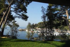 Villa Niel - accès direct mer et piscine chauffée