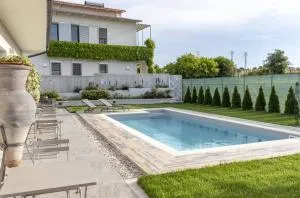 Corte Lissa - تيرمولي