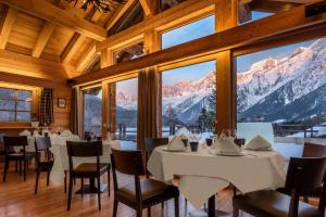 Chalets Les Granges d'en Haut - Chamonix Les Houches : photos des chambres