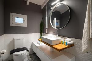 Corfu Town Twin Studios- Liston area