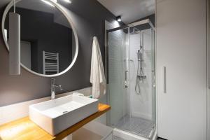 Corfu Town Twin Studios- Liston area