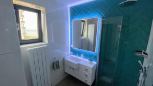 Myosotis Mamaia Studio by the Lake