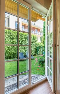 Holiday Home - Prime Location - 200m Beach