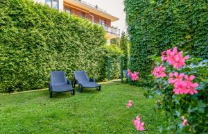 Holiday Home - Prime Location - 200m Beach