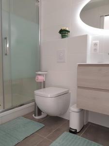 Sejours chez l'habitant Belle chambre spacieuse et au calme : photos des chambres