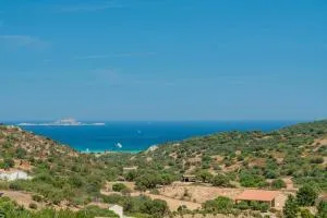 阿尔巴巴罗纳乡村旅游旅馆 - 皮图朗格