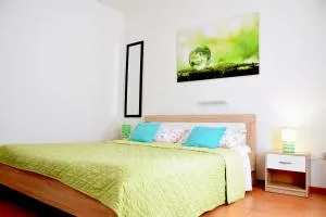 Rooms Vilma close to Rab City - Rab