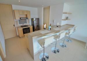 Apartamento con Piscina y Vista al Mar en Playa Salguero Santa Marta