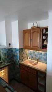 APT FRONT DE MER DANS RESIDENCE LUXE SECURISEE