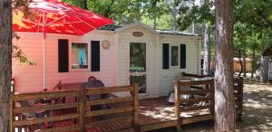 Campings Camping Parc Saint Sauvayre : photos des chambres