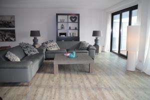 Näher am Wasser kann man nicht wohnen!