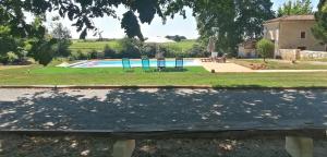 B&B / Chambres d'hotes Domaine de Gaia, Piscine, Petanque, Ping Pong, proche Saint-Emilion : photos des chambres