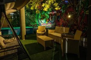 Four seasons - 涅维阿提夫