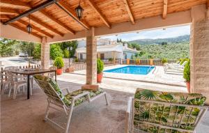 Awesome Home In Montefrio