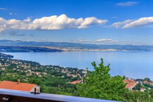 Apartment with Balcony room in Apartments Jasminka Lovran