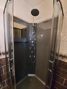 Longchamp-Studio de charme, Coeur de Vichy, quartier calme