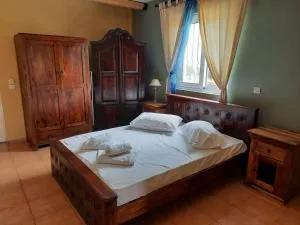 O Xenonas Ton Mylon - Fréngaina