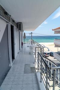 Cocoon Hotel-Beach bar