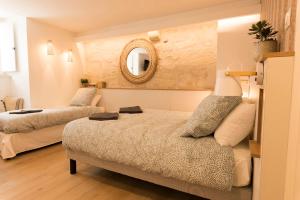 Appartements La Lirosane, 3 studios, 3,7km du Zoo, Centre-ville : photos des chambres