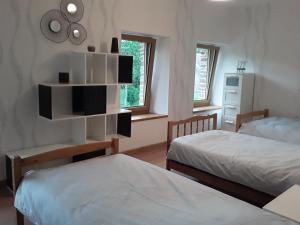 Maisons de vacances Gite de Landemeure, 10 couchages, acces PMR : photos des chambres