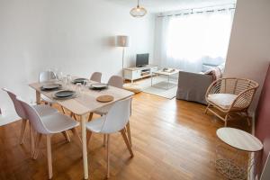 Appartements Magnifique T4 refait a neuf spacieux et lumineux : photos des chambres