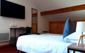 Hotels Hotel Emeraude : photos des chambres