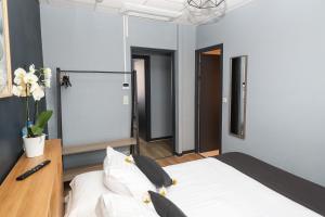 Hotels Hotel La Reserve de Brive : Suite Familiale