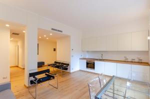 JOIVY Family Apt for 8, in Santa Margherita near Beach