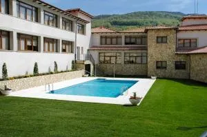 美丽都港口酒店 - 洛萨尔德拉韦拉