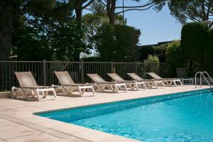 Hotels ibis Avignon Sud : photos des chambres