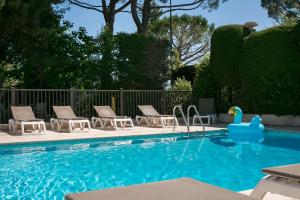 Hotels ibis Avignon Sud : photos des chambres