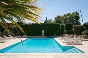 Hotels ibis Avignon Sud : photos des chambres