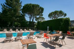 Hotels ibis Avignon Sud : photos des chambres