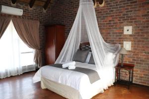 Sundowners Game Lodge