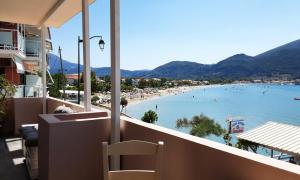 Maistros Seafront Apartment