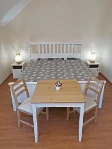 Magic Holiday Vendégház - 拜赖焦新村